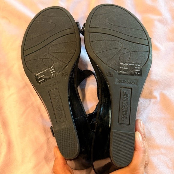 Comfort Plus by Predictions Black Rhinestone Sandals - Picture 3 of 5